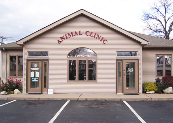 East Hartford Animal Clinic Exterior